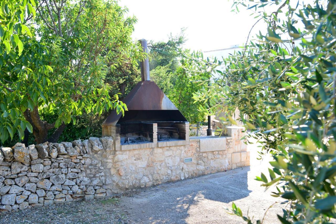 Masseria Peppeturro Cisternino Eksteriør bilde