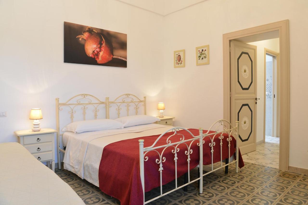 Masseria Peppeturro Cisternino Eksteriør bilde